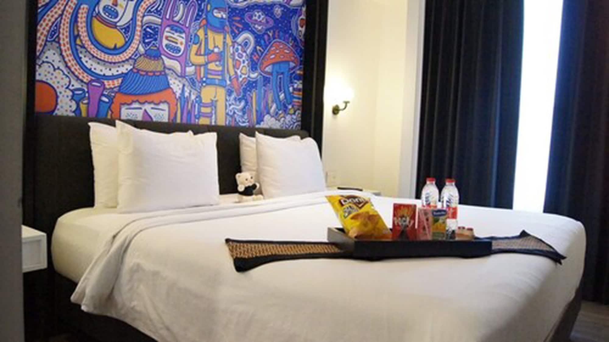 De Braga, Artotel Curated